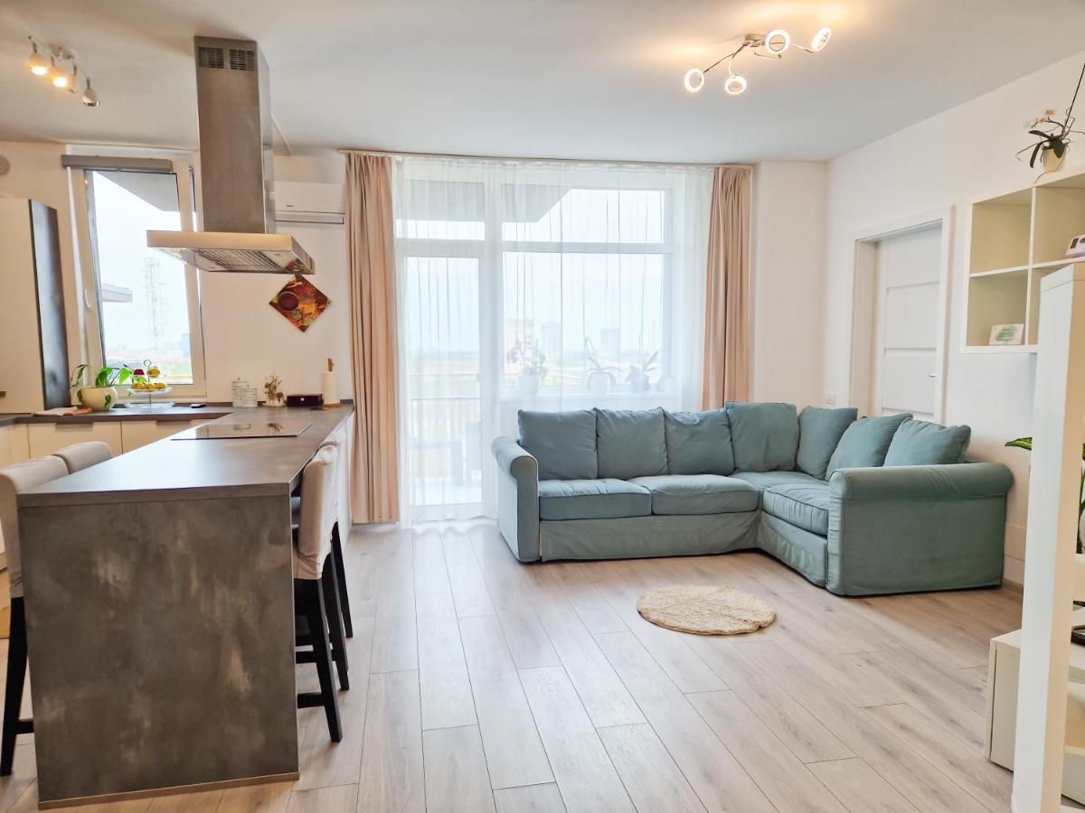 Apartment Mirvana Azur Skyview